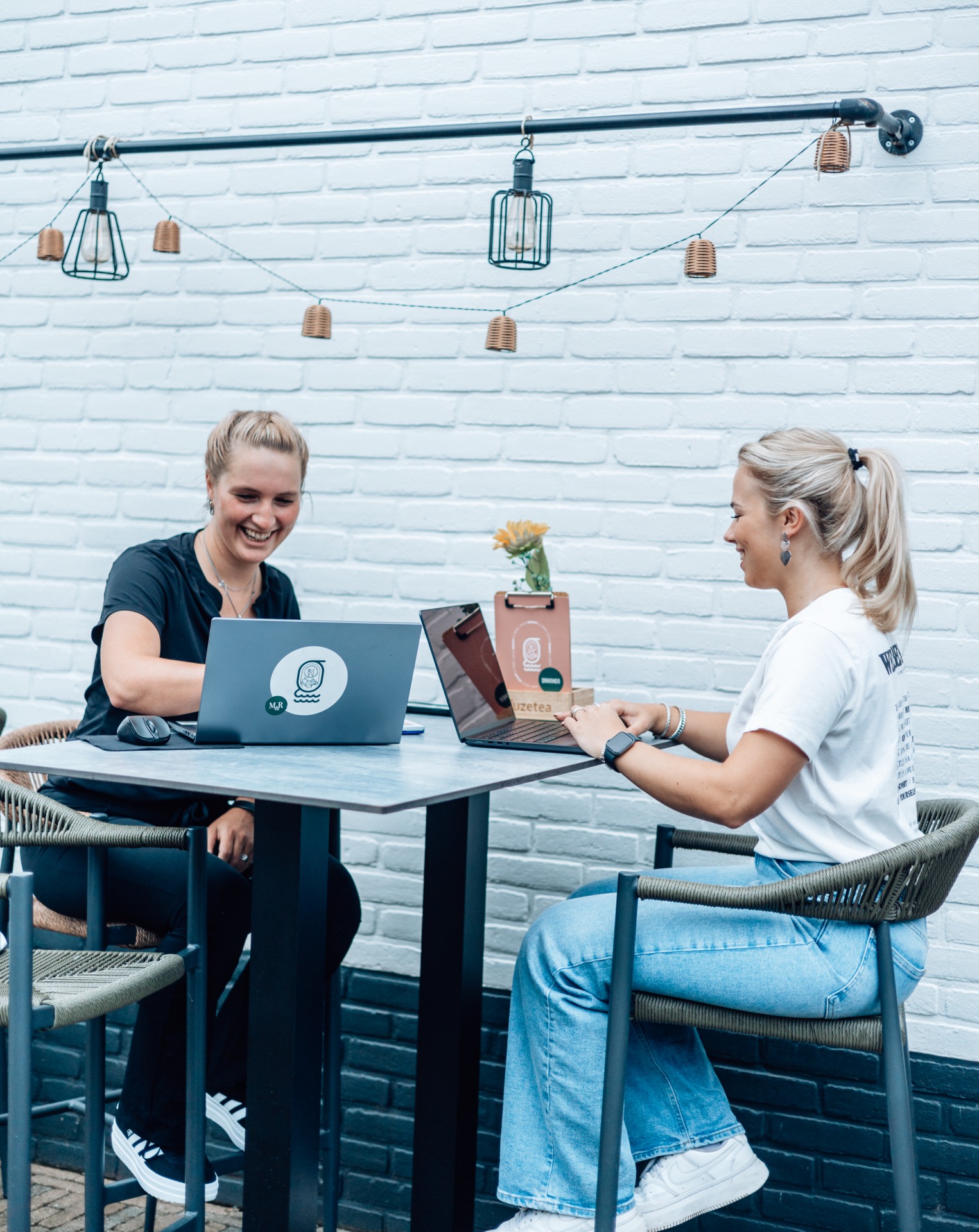 Overleg over administratie en payroll binnen een franchiseorganisatie
